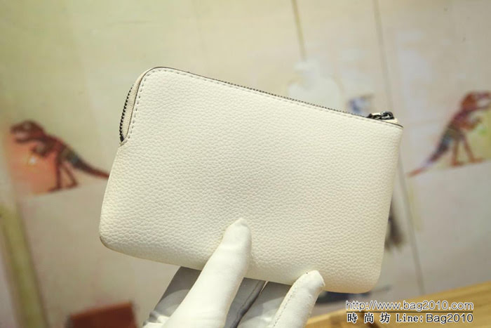COACH蔻馳 原單 專櫃新款 28384 手挽包 白色櫻桃零錢包  Chz1530
